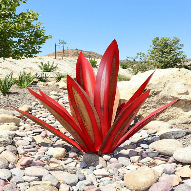 Tuinbeeld Agave - Handgemaakt Zonne-tuinlicht van Metaal, Weerbestendig (27/35 cm)